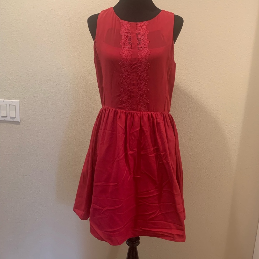 Jessica Simpson polyester babydoll dress in fuchsia for women